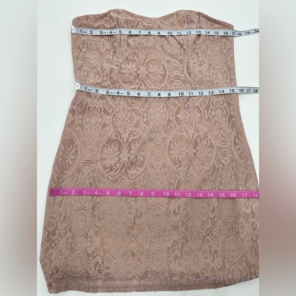 Dress the Population Leanne Pink Lace Dress - Picture 5 of 10